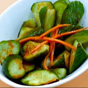 A02. Spicy Cucumbers 麻辣黃瓜.