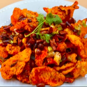 S07. Khan's Spicy Fish & Calamari 辣子花枝魚片.