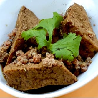 V02. Veggie Braised Tofu 素滷豆腐 (無肉燥).